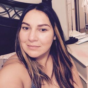 Meet your Posher, Waily